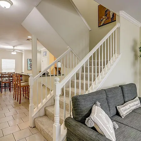 Villa Breezeways #105